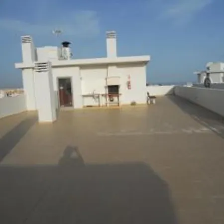 1 Bed Apt With Pool, Sauna, Bbq, Gym. * Албуфейра