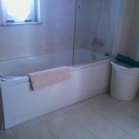 1 Bed Apt With Pool, Sauna, Bbq, Gym. Албуфейра